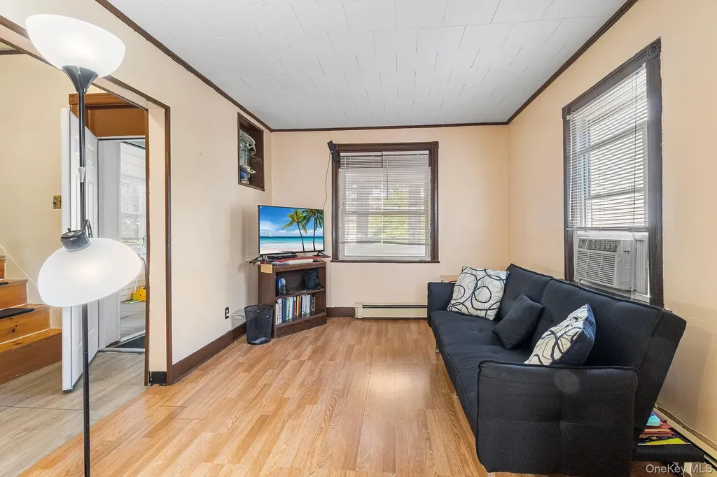 264 Woodworth Avenue Yonkers NY 10701