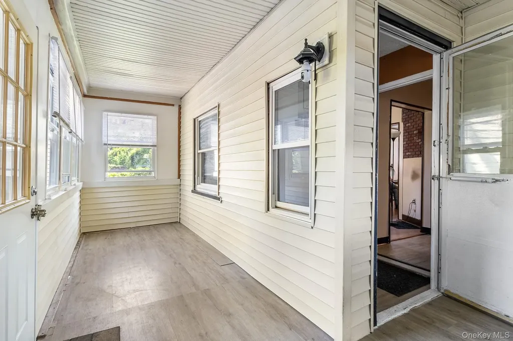 264 Woodworth Avenue Yonkers NY 10701