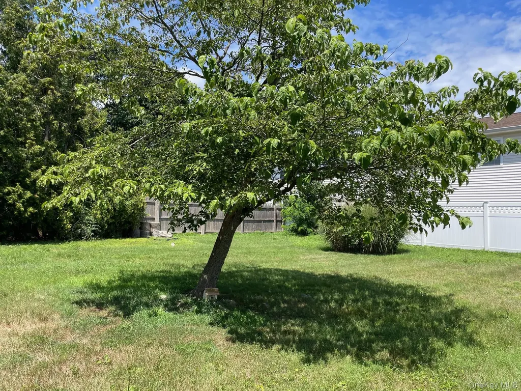 45 Powell Avenue Bethpage NY 11714