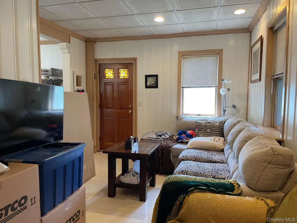 45 Powell Avenue Bethpage NY 11714