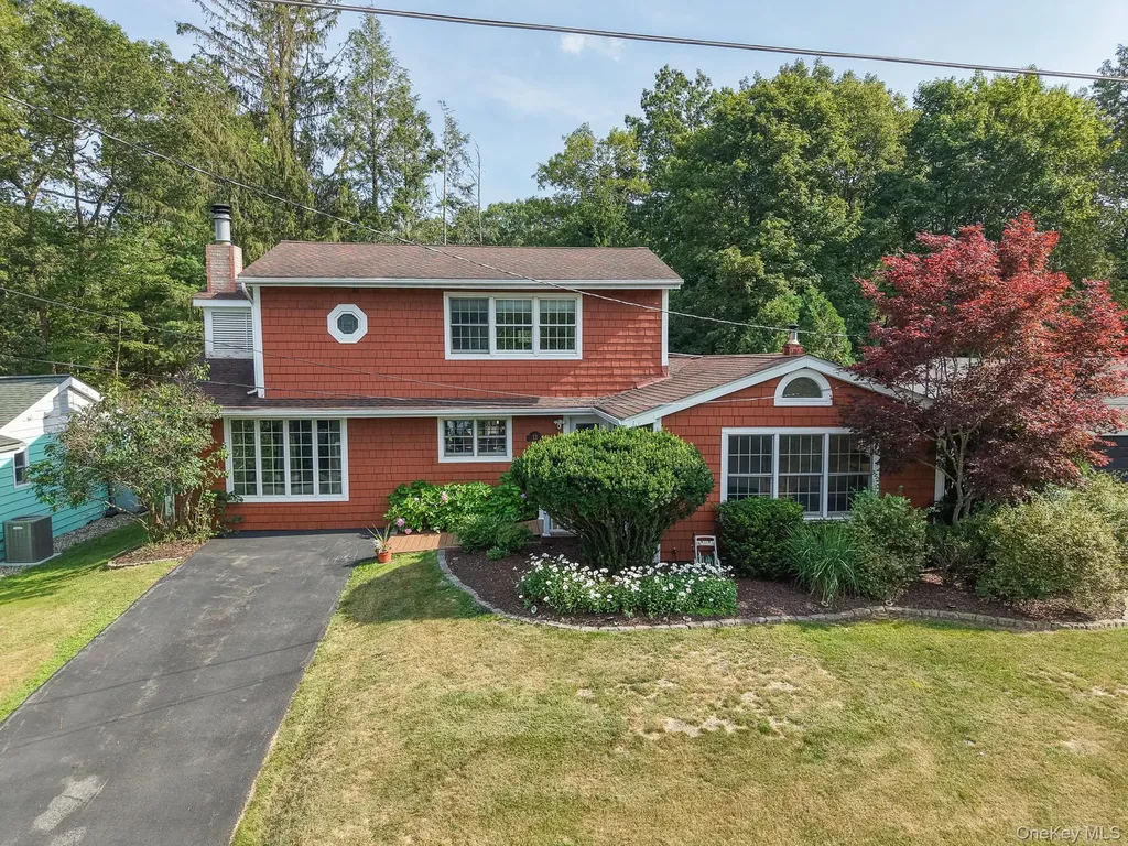 13 High View Terrace Rock Hill NY 12775