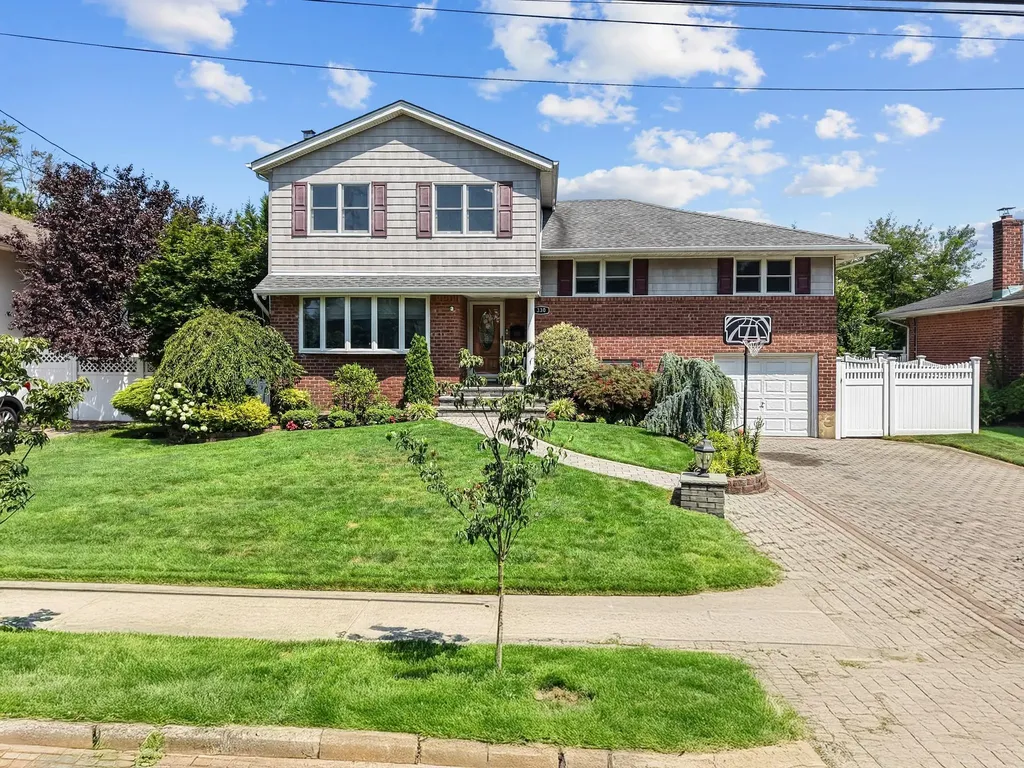 330 Whitehall Boulevard Garden City NY 11530