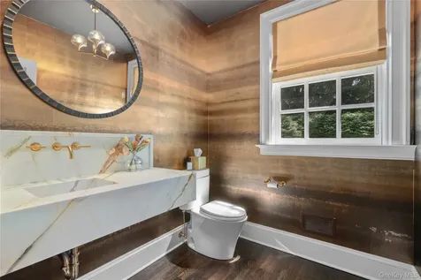 18 Oregon Road Bedford Corners NY 10549