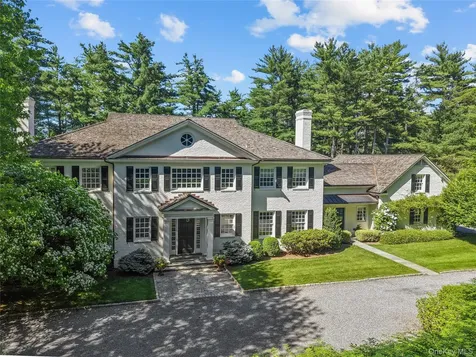 18 Oregon Road Bedford Corners NY 10549