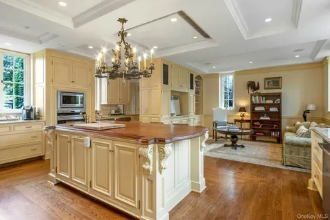 120 Ridge Road Tuxedo Park NY 10987