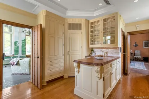 120 Ridge Road Tuxedo Park NY 10987