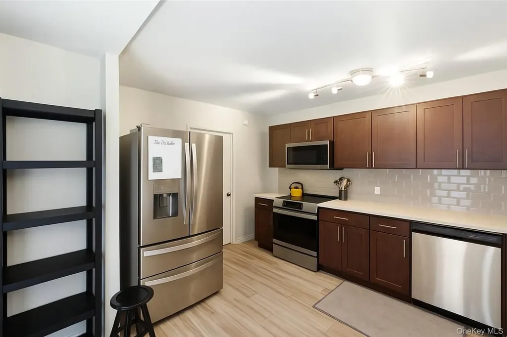 3312 Barker Avenue Bronx NY 10467