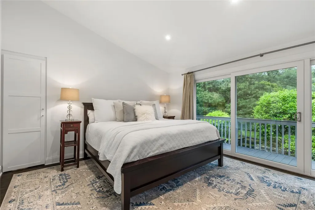 1050 Boston Post Road Rye NY 10580