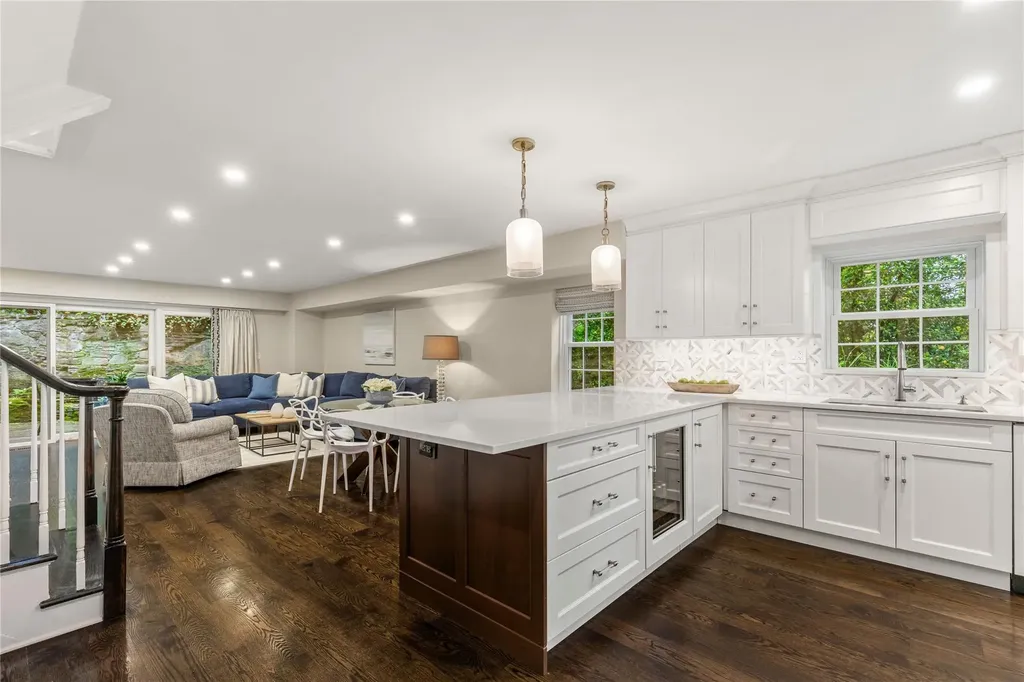 1050 Boston Post Road Rye NY 10580