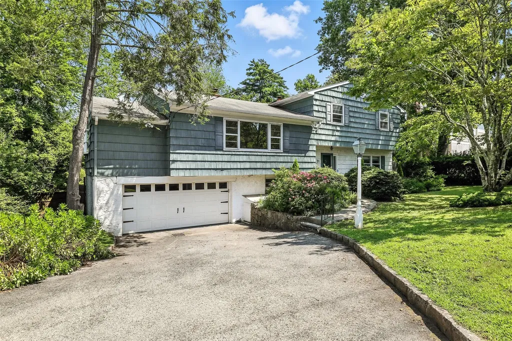 71 Apawamis Avenue Rye NY 10580