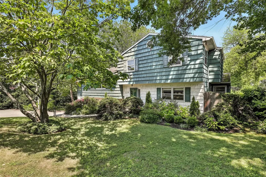 71 Apawamis Avenue Rye NY 10580