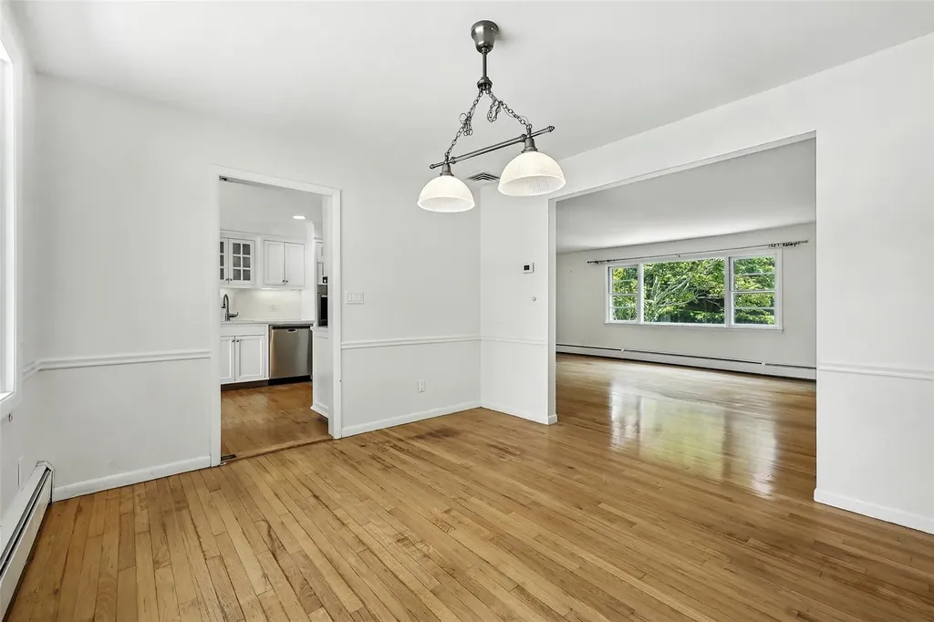 71 Apawamis Avenue Rye NY 10580