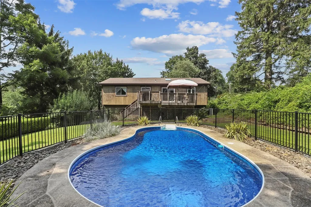 287 Union Valley Road Mahopac NY 10541