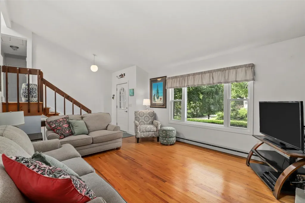 287 Union Valley Road Mahopac NY 10541