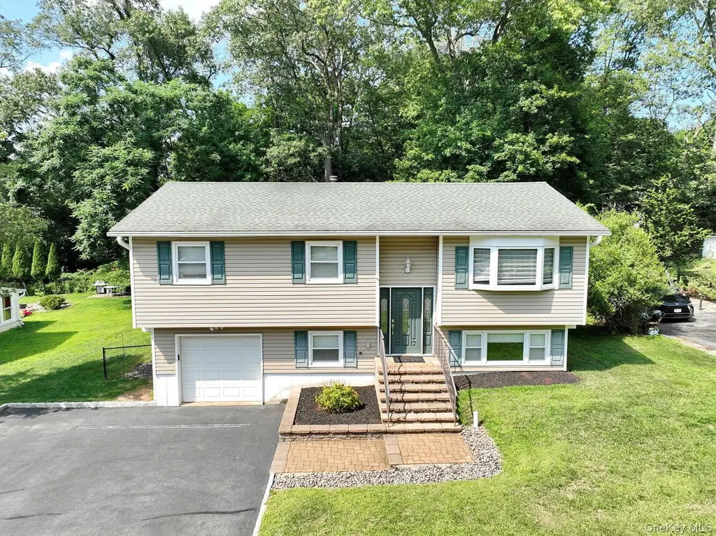 12 Sagamore Avenue Suffern NY 10901