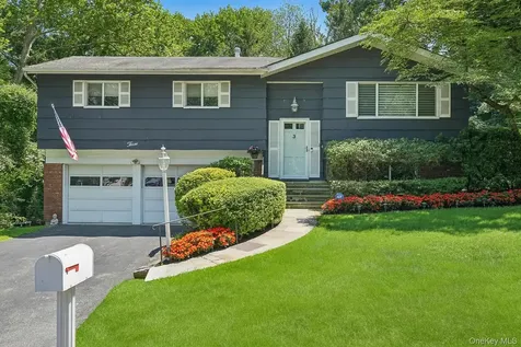 3 Old Farm Circle White Plains NY 10605