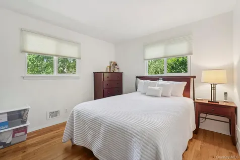3 Old Farm Circle White Plains NY 10605