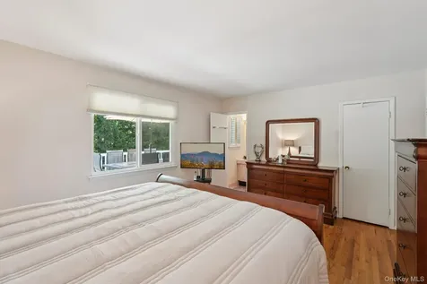 3 Old Farm Circle White Plains NY 10605
