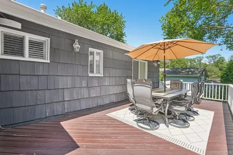 3 Old Farm Circle White Plains NY 10605