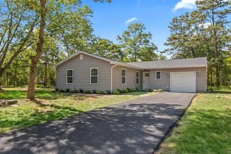 1 Ricky Road Manorville NY 11949