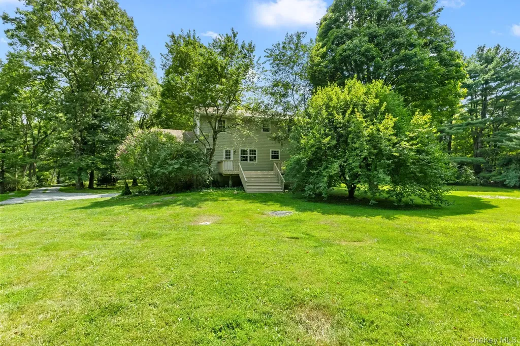 8 Old Pound Road Pound Ridge NY 10576