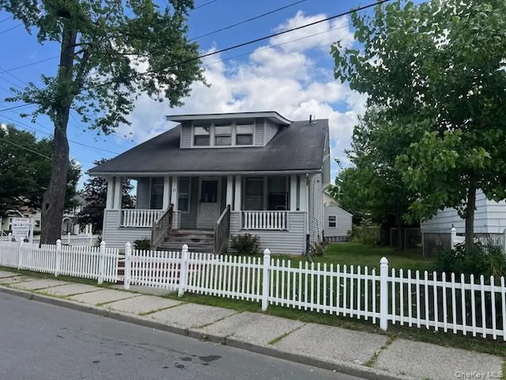 22 Bonnell Street Middletown NY 10940