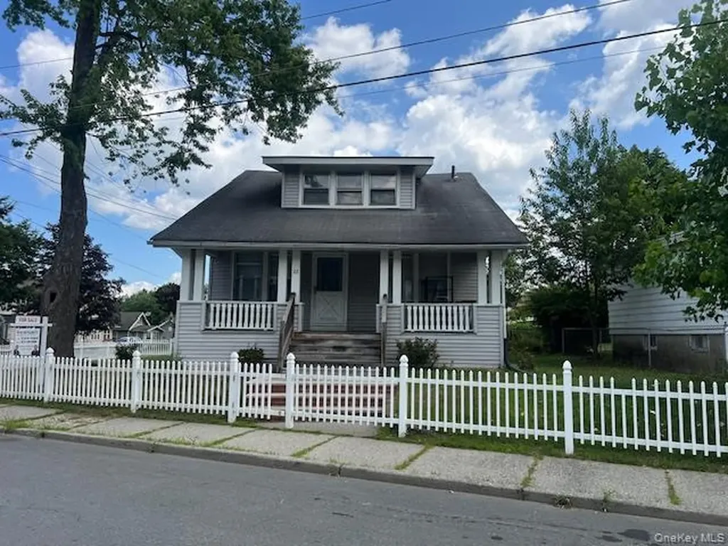 22 Bonnell Street Middletown NY 10940