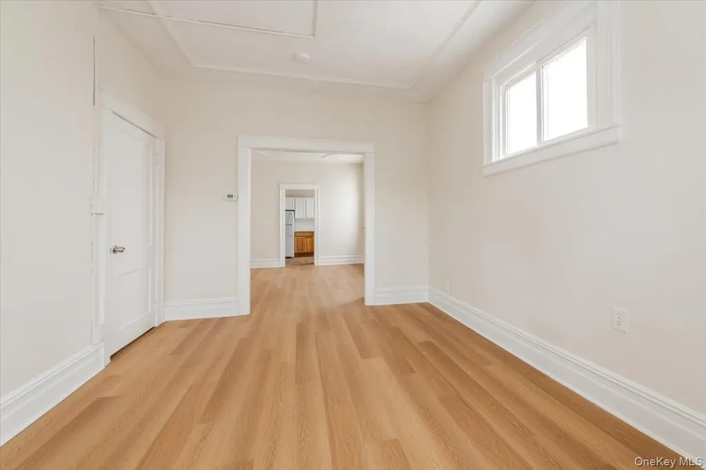 959 Van Nest Avenue Bronx NY 10462