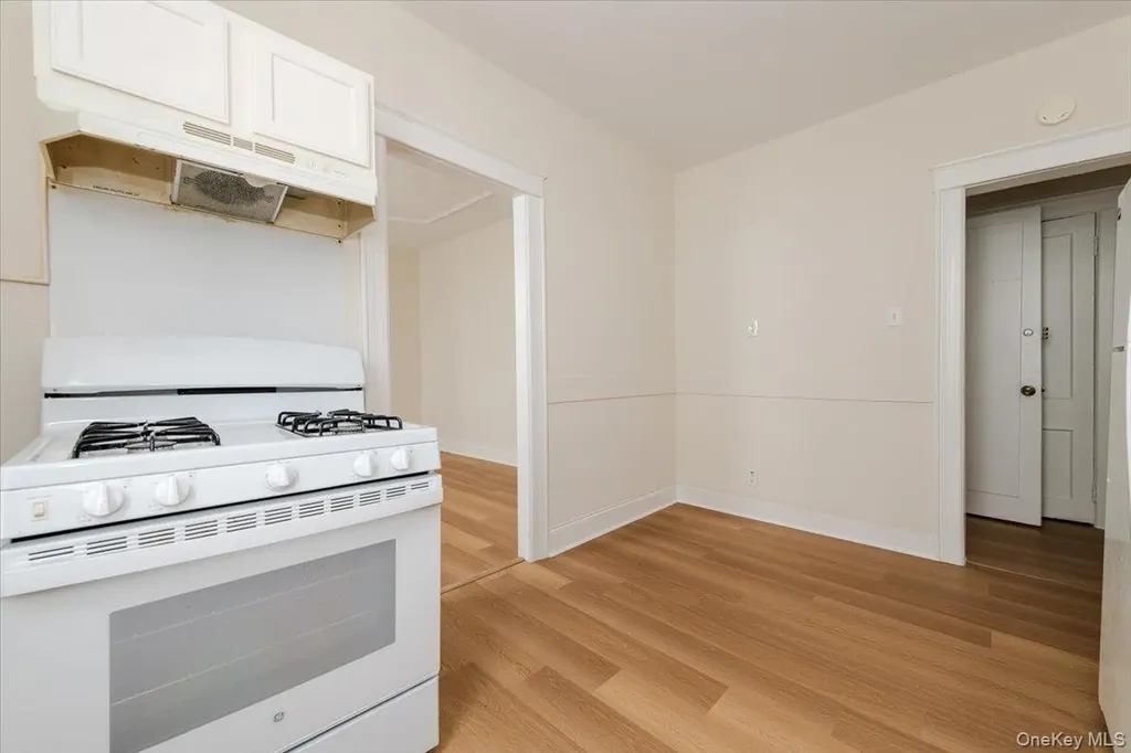 959 Van Nest Avenue Bronx NY 10462