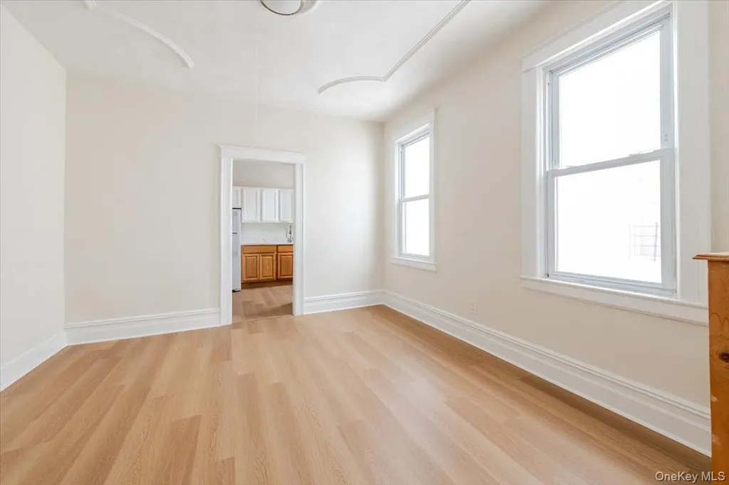 959 Van Nest Avenue Bronx NY 10462