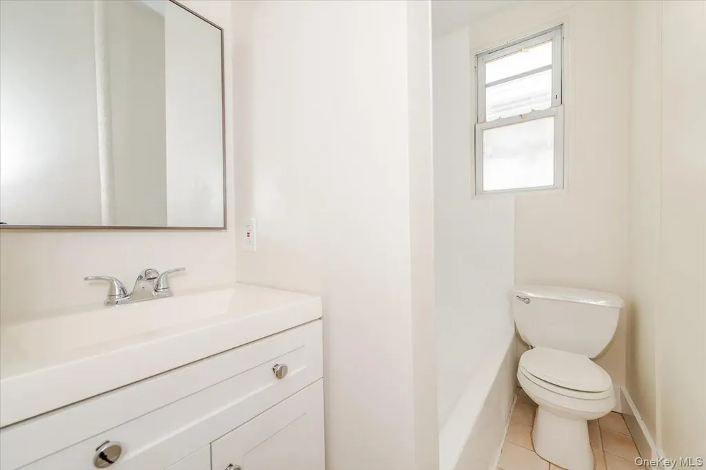 959 Van Nest Avenue Bronx NY 10462