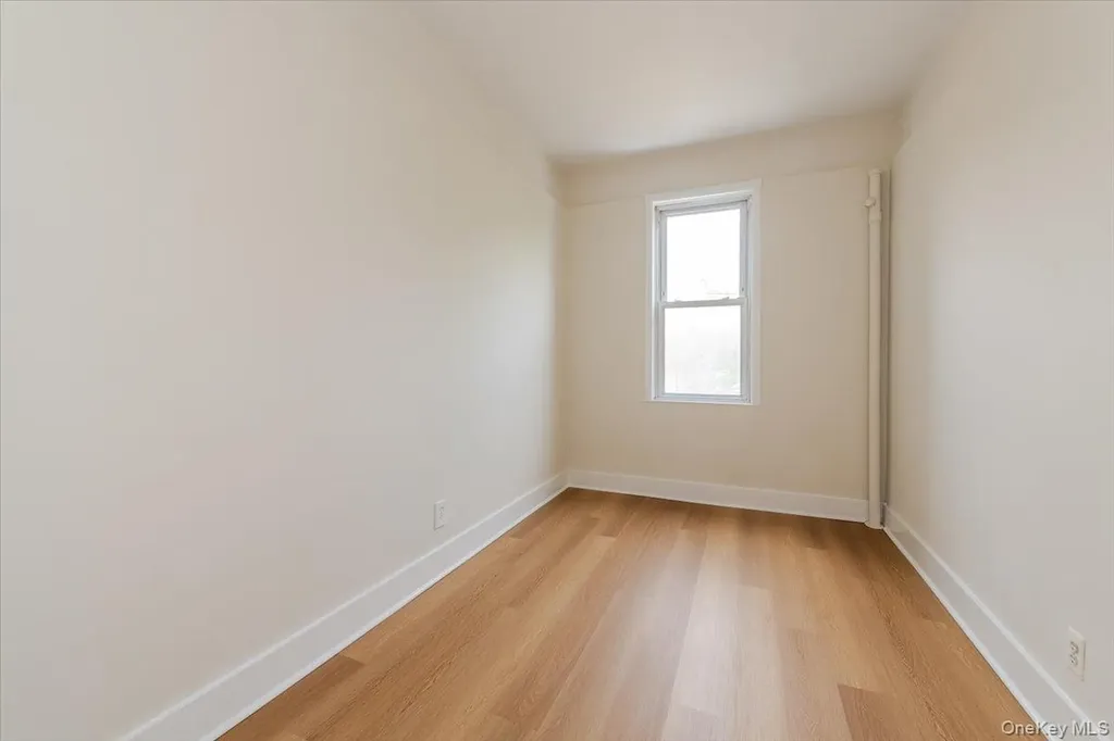 959 Van Nest Avenue Bronx NY 10462