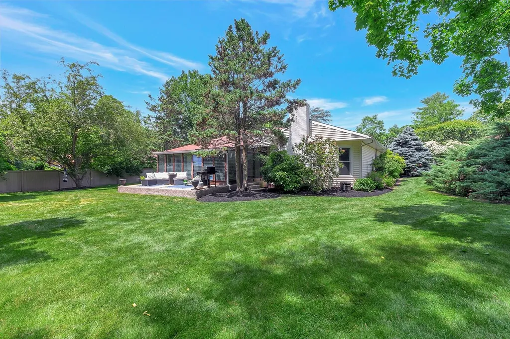 4 Half Acre Court Smithtown NY 11787