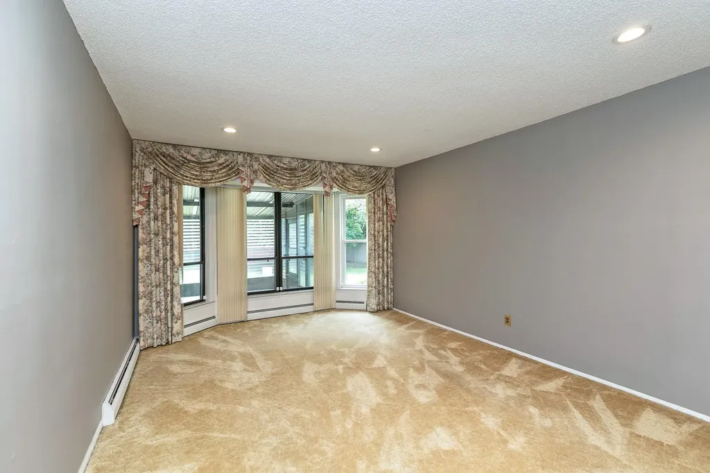 4 Half Acre Court Smithtown NY 11787
