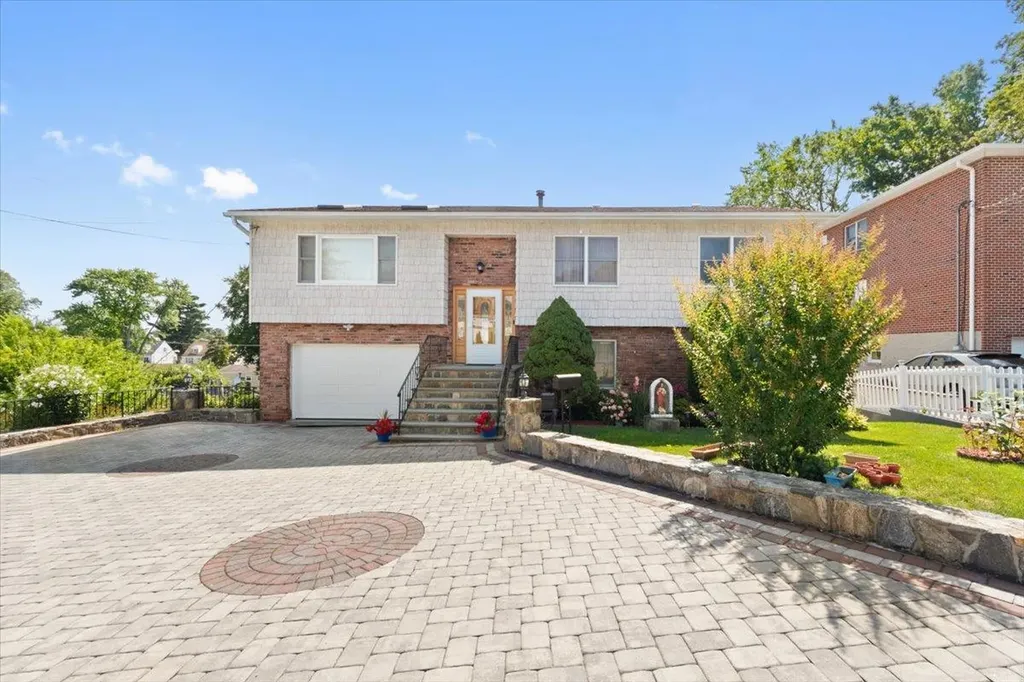 51 Westwind Road Yonkers NY 10710