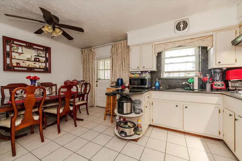 3343 Tiemann Avenue Bronx NY 10469