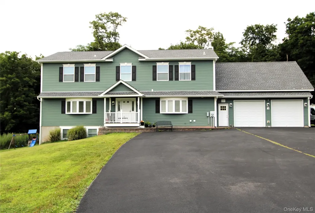225 Bedford Lane Fishkill NY 12524