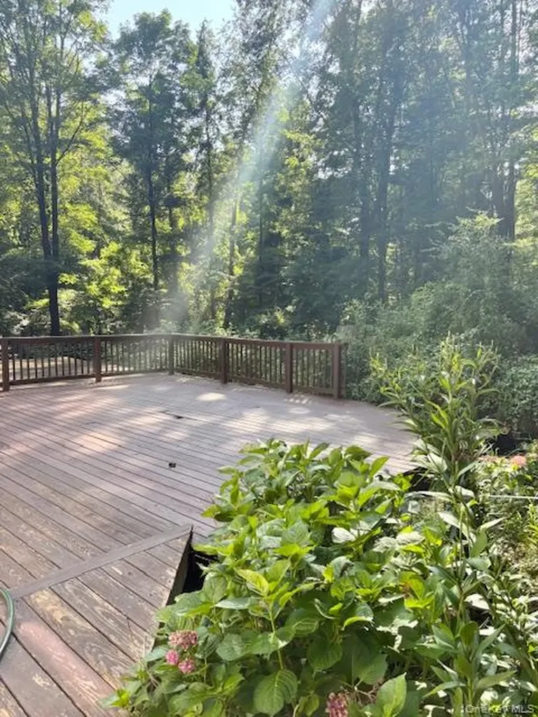 2 Muscoot Lane Katonah NY 10536