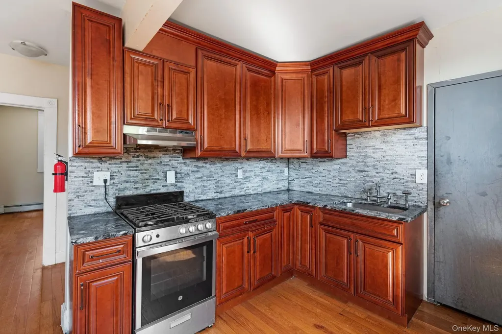 77 Academy Street Poughkeepsie NY 12601