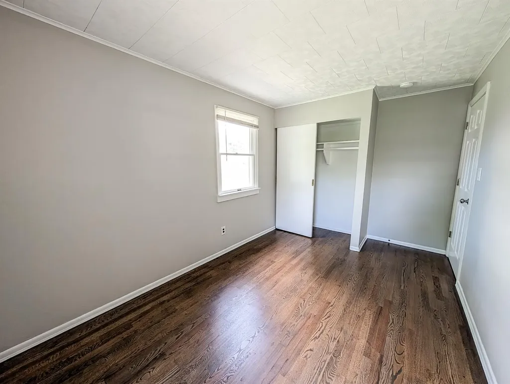 123 Days Avenue Selden NY 11784