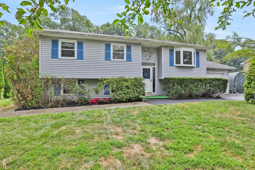 187 Riverview Drive Fishkill NY 12524