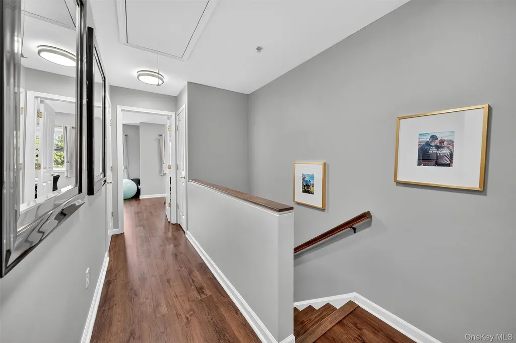 126 Viewpoint Terrace Peekskill NY 10566