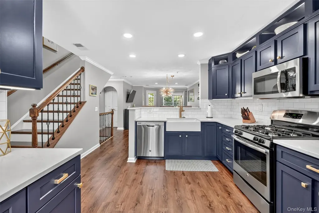 126 Viewpoint Terrace Peekskill NY 10566