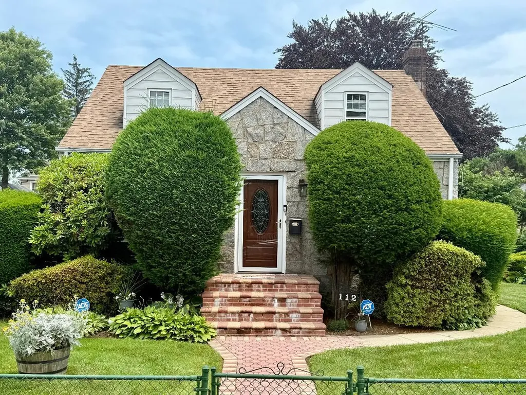 112 Rutland Road Hempstead NY 11550