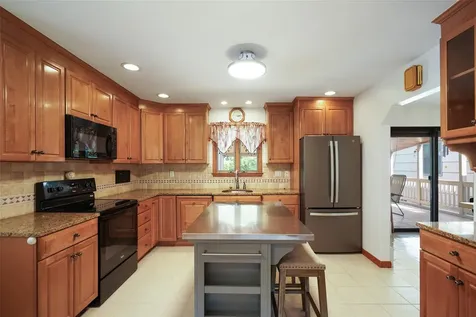 112 Buckshollow Road Mahopac NY 10541