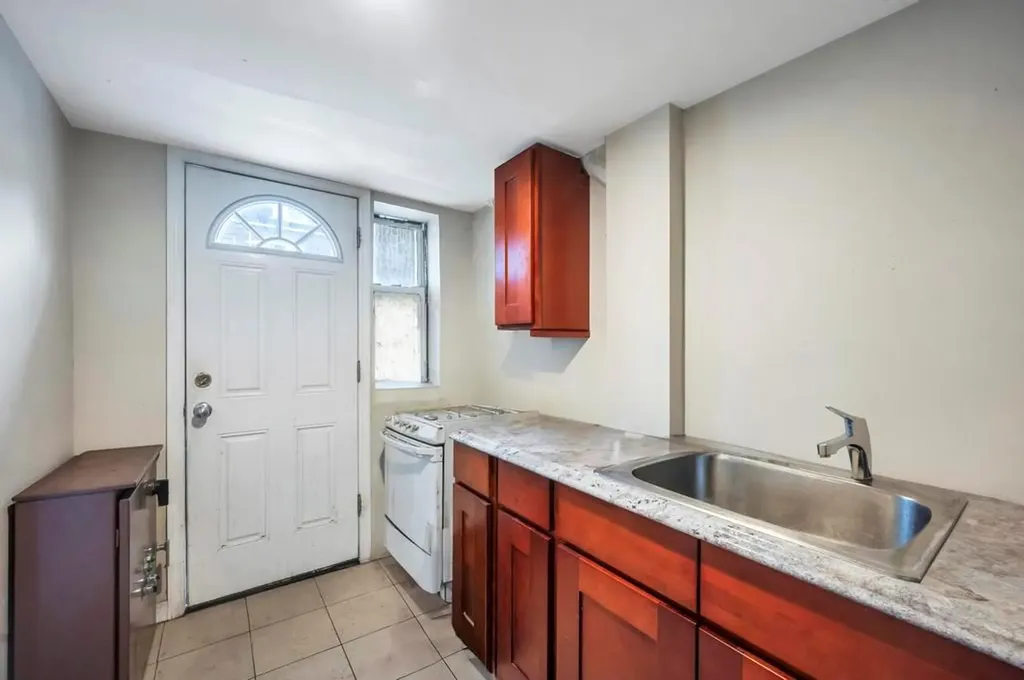 37-37 78th Street Jackson Heights NY 11372