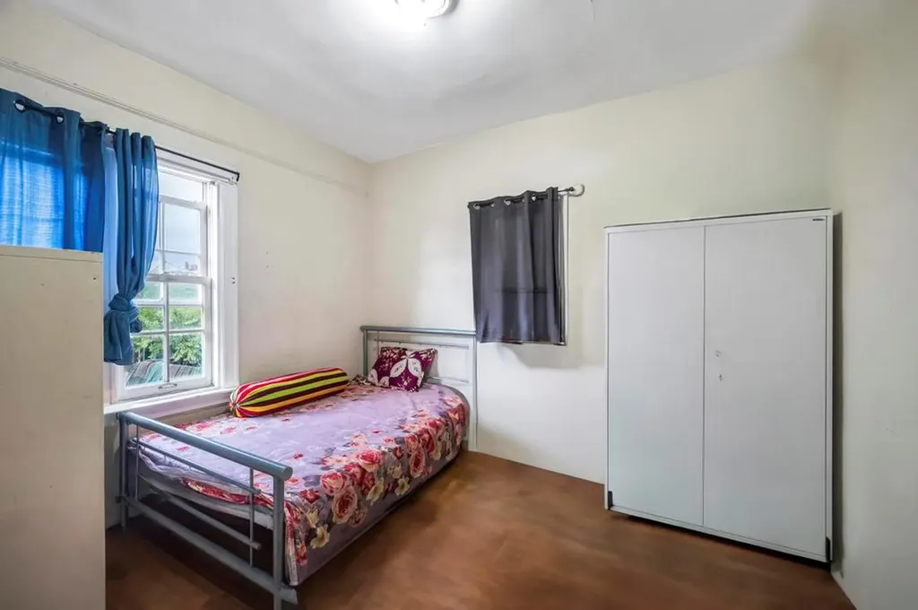 37-37 78th Street Jackson Heights NY 11372