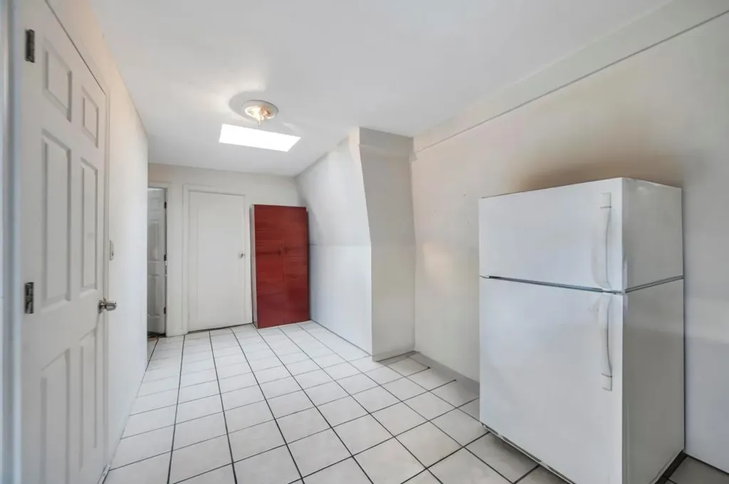 37-37 78th Street Jackson Heights NY 11372