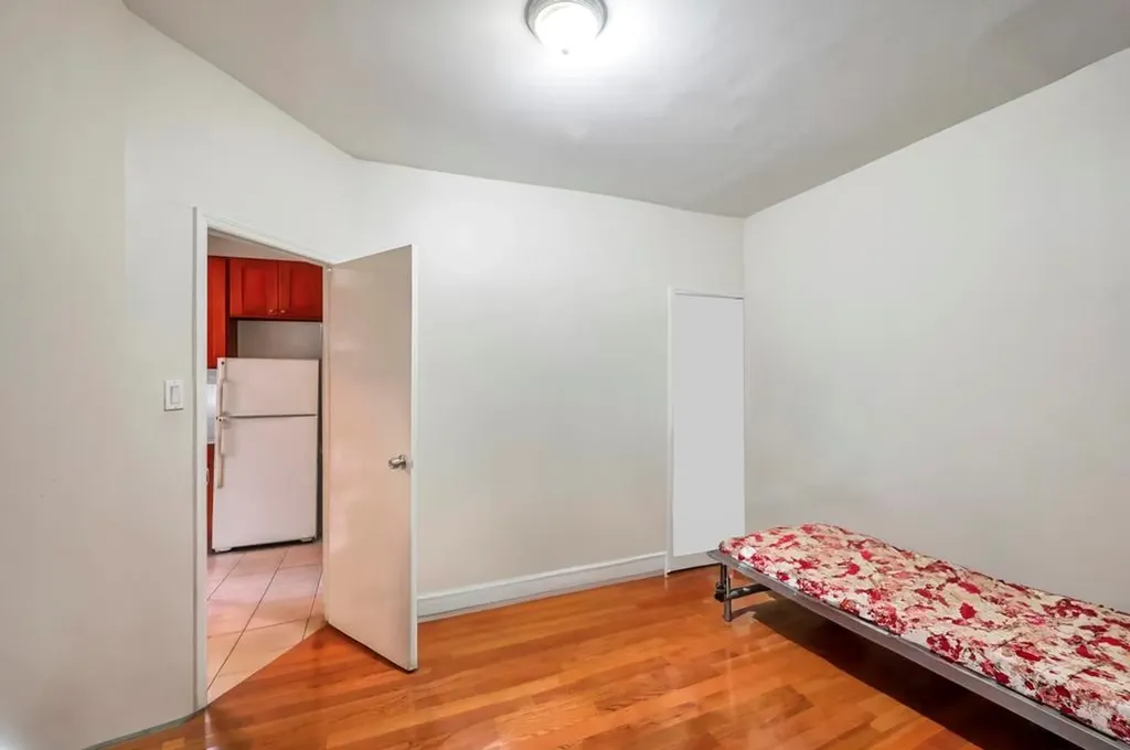 37-37 78th Street Jackson Heights NY 11372