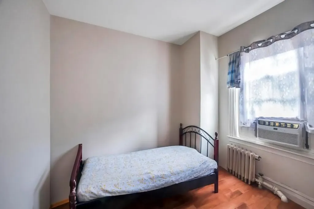 37-37 78th Street Jackson Heights NY 11372
